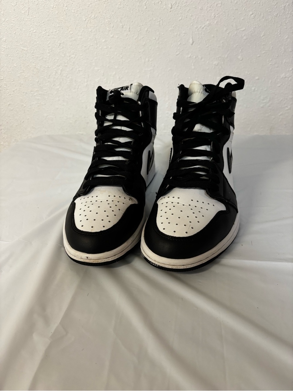 Jordan High Top Sneakers - Black/White - Picture 1 of 5